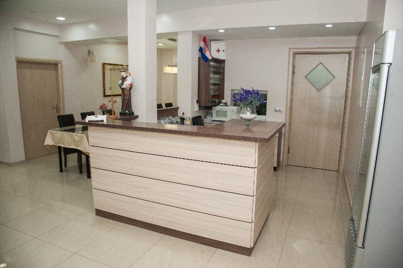 Hotel Glorija Medugorje Bagian luar foto